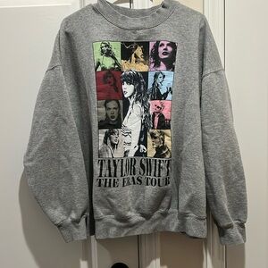 Taylor Swift Eras Tour Crewneck Gray Size Large